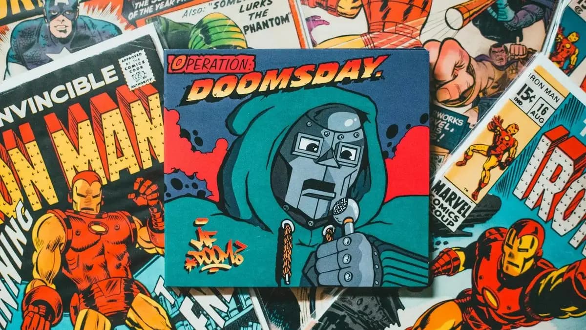komiks Doomsday a další pod ním